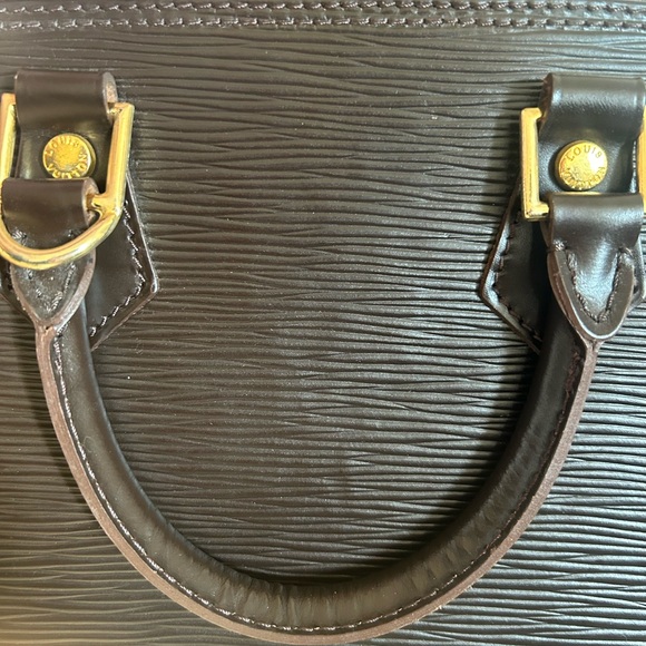 Louis Vuitton Alma PM authentic bag - Picture 9 of 10